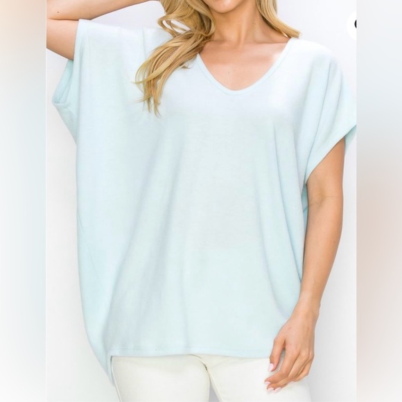 NWT Enti Clothing Baby Blue super soft fleece dolman blouse. - Picture 2 of 2